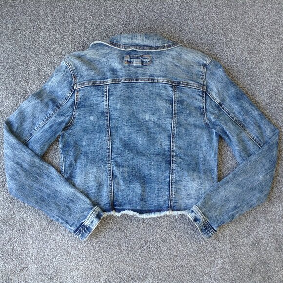 ⭐MAURICES CROPPED DENIM JACKET in Dark Wash, size S⭐ - Picture 6 of 8